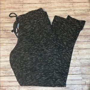 Grey Heather’s joggers size small
